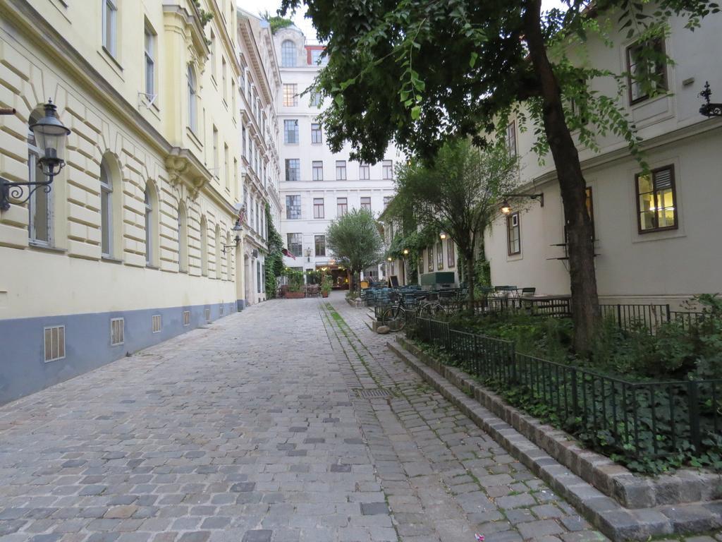 Ferienwohnungen Spittelberg Schrankgasse Vienna Room photo
